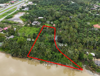 [For Sale] BS-06 Waterfront land 1 rai 2 ngan 83.5 square wah, next to Ar Tia Restaurant. 6 MB. Riverside, beautiful view. Suitable for a resort, restaurant, or cafe. Surat Thani.