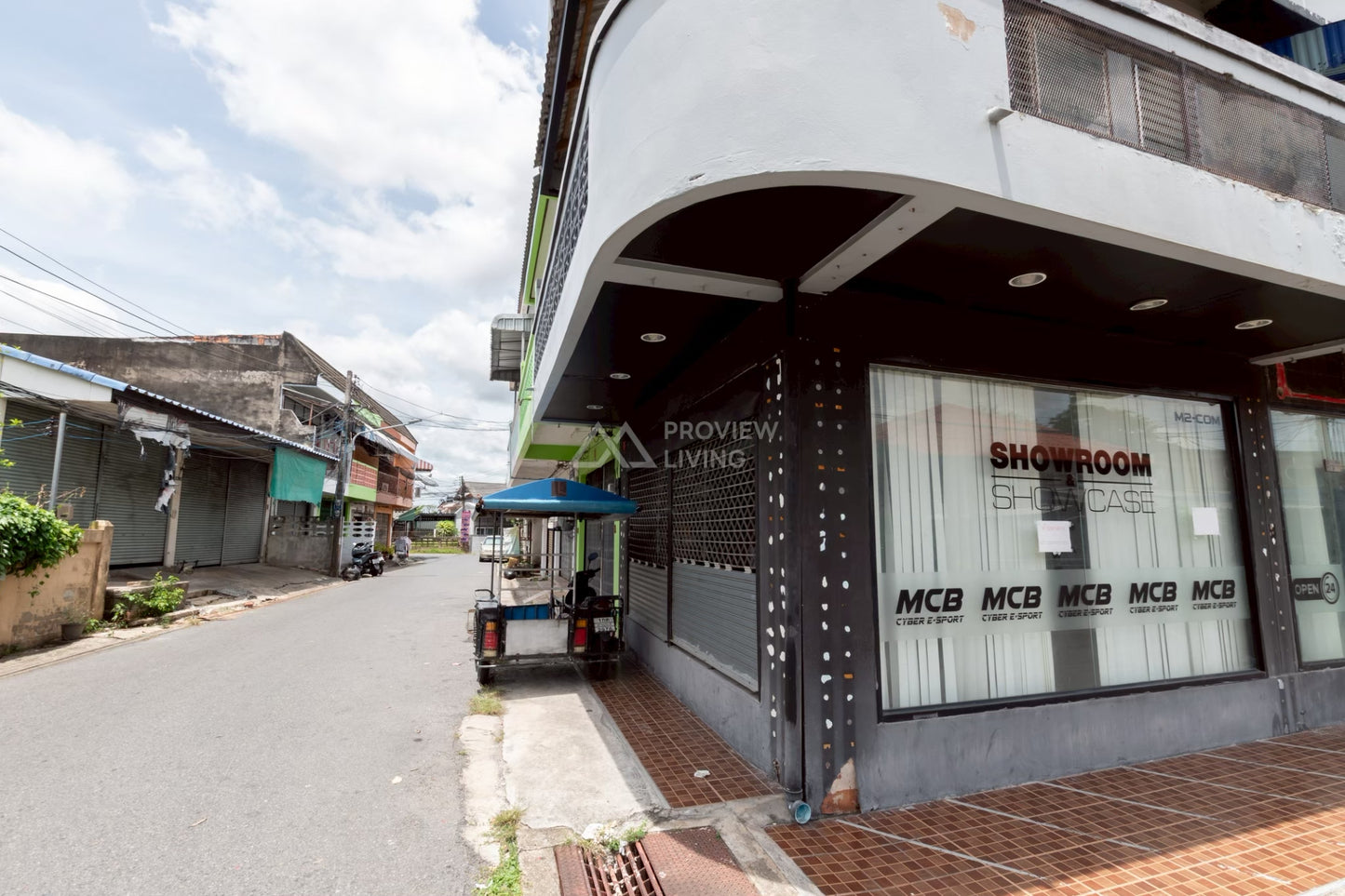 [ขายด่วน] หอพัก 3 ชั้น 8 ห้องนอน 4 ห้องน้ำ พื้นที่ 21.9 ตร.วา ทำเลที่ตั้งติดประตูหลังโรงเรียนจังหวัด 200 เมตร ทำเลดี ราคาสุดคุ้ม 3.X ล้าน