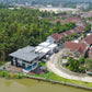 ขายบ้านเดี่ยว Modern Luxury ริมน้ำ หลังใหญ่ พร้อมสระว่ายน้ำ ฟังก์ชันครบครัน ใกล้เซ็นทรัลสุราษฎร์ธานี