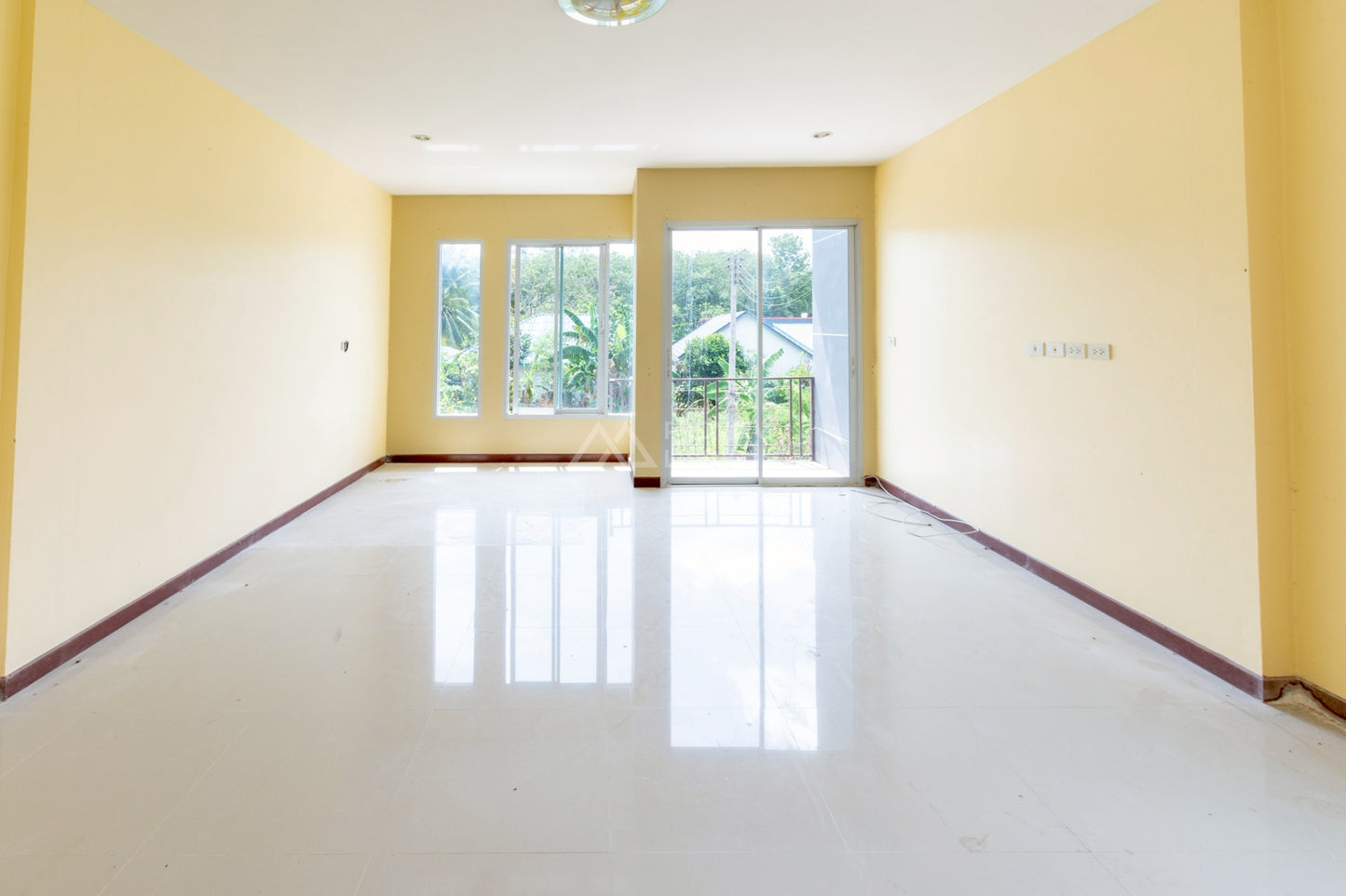 [ขายด่วน] ทาวน์โฮม 2 นอน 3 น้ำ หลังตลาดบ้านใน ต.ปากแพรก ดอนสัก ขนาด 25 ตร.ว. เริ่มต้นที่ 8.X แสน