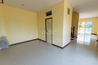 Urgent sale! Townhome in Surat Thani, 2 beds, 3 baths, behind Ban Nai Market, Pak Phraek Subdistrict, Don Sak. Size 25 sq.wa. Starting from 8.X hundred thousand baht.