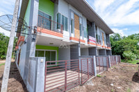 Urgent sale! Townhome in Surat Thani, 2 beds, 3 baths, behind Ban Nai Market, Pak Phraek Subdistrict, Don Sak. Size 25 sq.wa. Starting from 8.X hundred thousand baht.