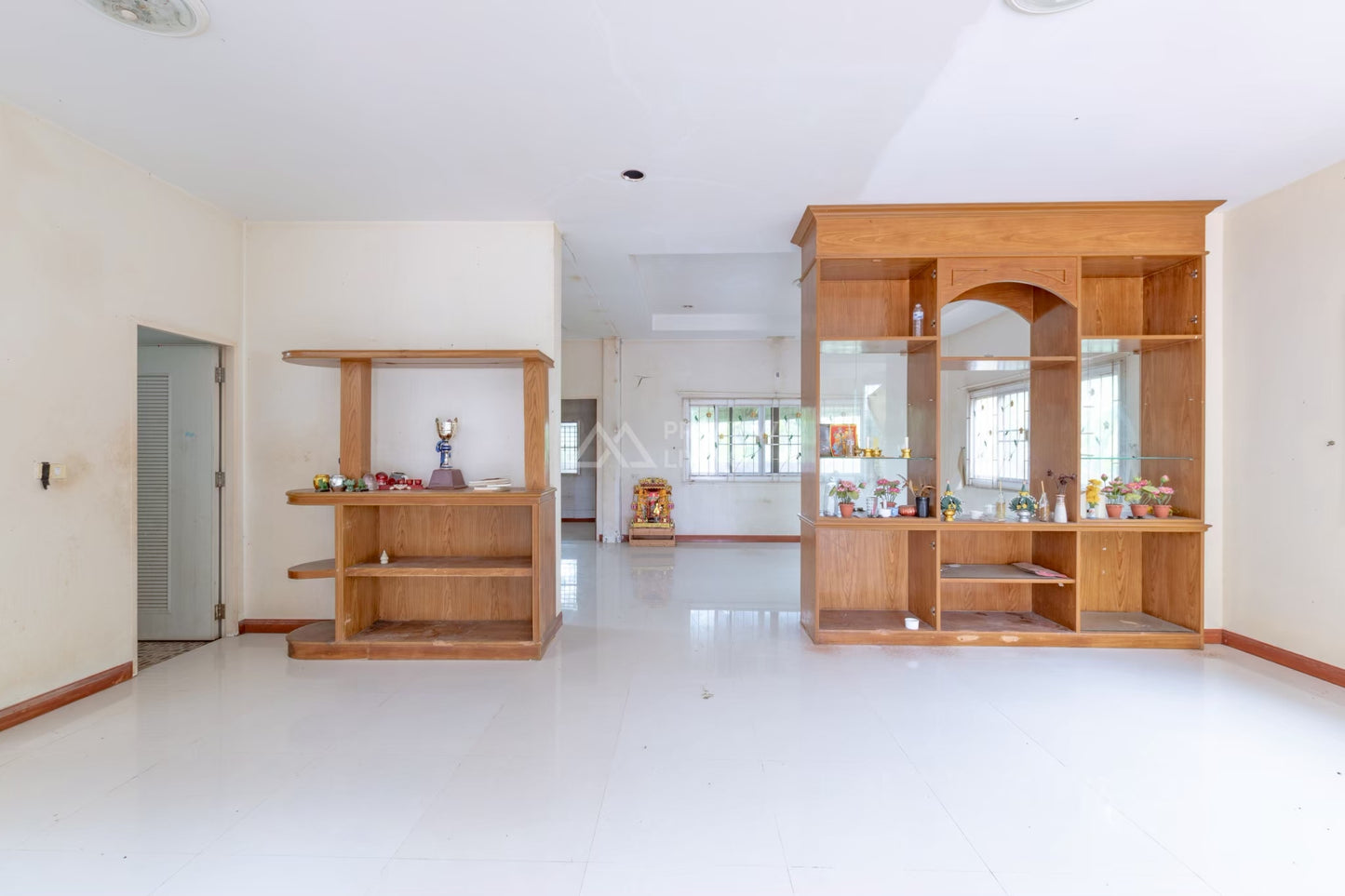 [ขายด่วน] คุ้มที่สุด! บ้านเดี่ยว 2 ชั้น 4 นอน 3 น้ำ บางชุมโถ ใกล้ทั้งเซ็นทรัล และโลตัสสุราษฎร์ธานี พื้นที่กว้างขนาด 116 ตร.ว. หน้ากว้าง 16 ลึก 28