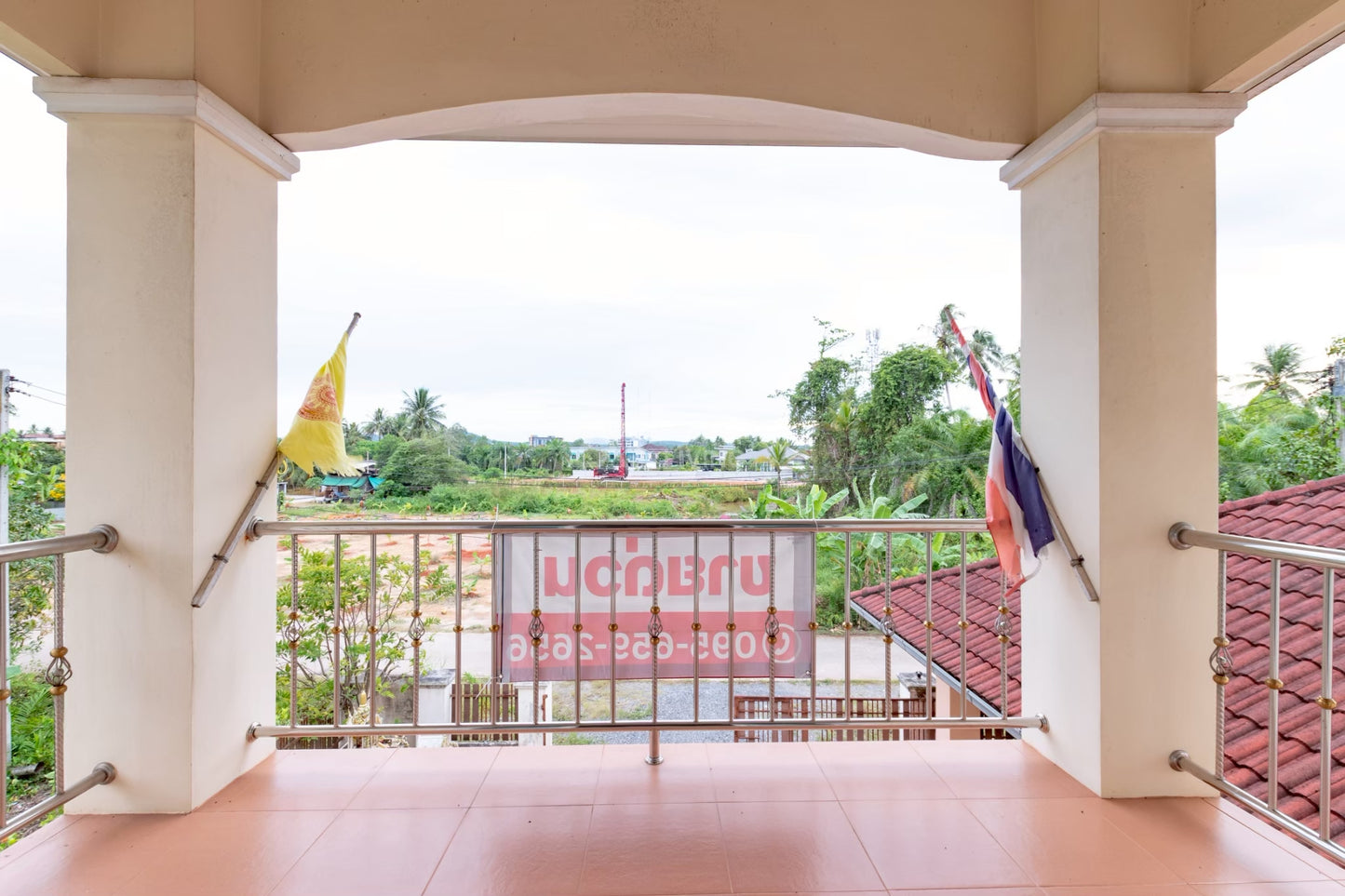 [ขายด่วน] คุ้มที่สุด! บ้านเดี่ยว 2 ชั้น 4 นอน 3 น้ำ บางชุมโถ ใกล้ทั้งเซ็นทรัล และโลตัสสุราษฎร์ธานี พื้นที่กว้างขนาด 116 ตร.ว. หน้ากว้าง 16 ลึก 28