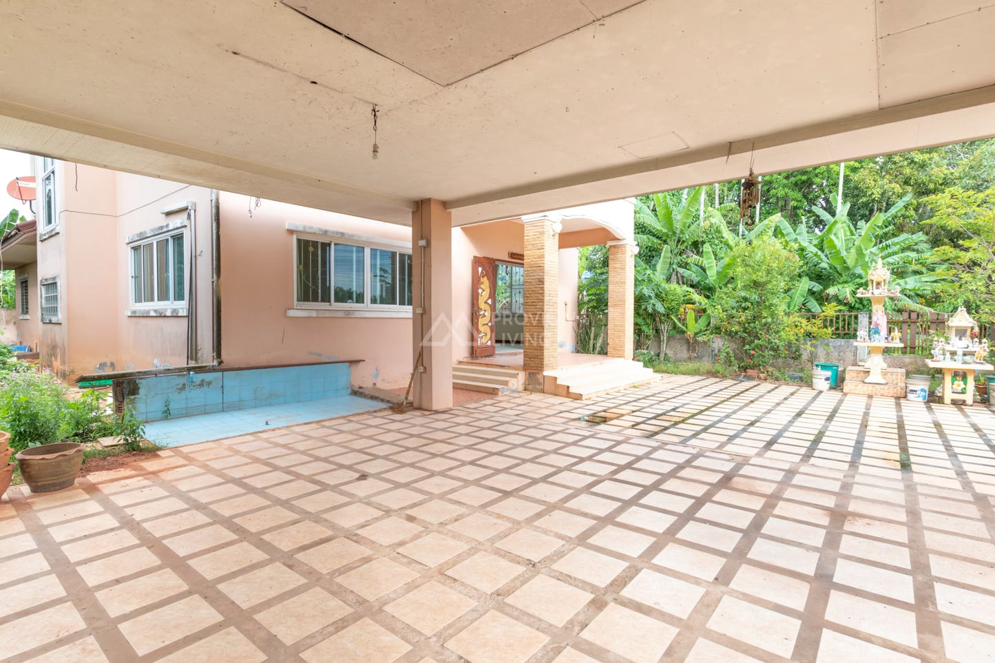 [ขายด่วน] คุ้มที่สุด! บ้านเดี่ยว 2 ชั้น 4 นอน 3 น้ำ บางชุมโถ ใกล้ทั้งเซ็นทรัล และโลตัสสุราษฎร์ธานี พื้นที่กว้างขนาด 116 ตร.ว. หน้ากว้าง 16 ลึก 28