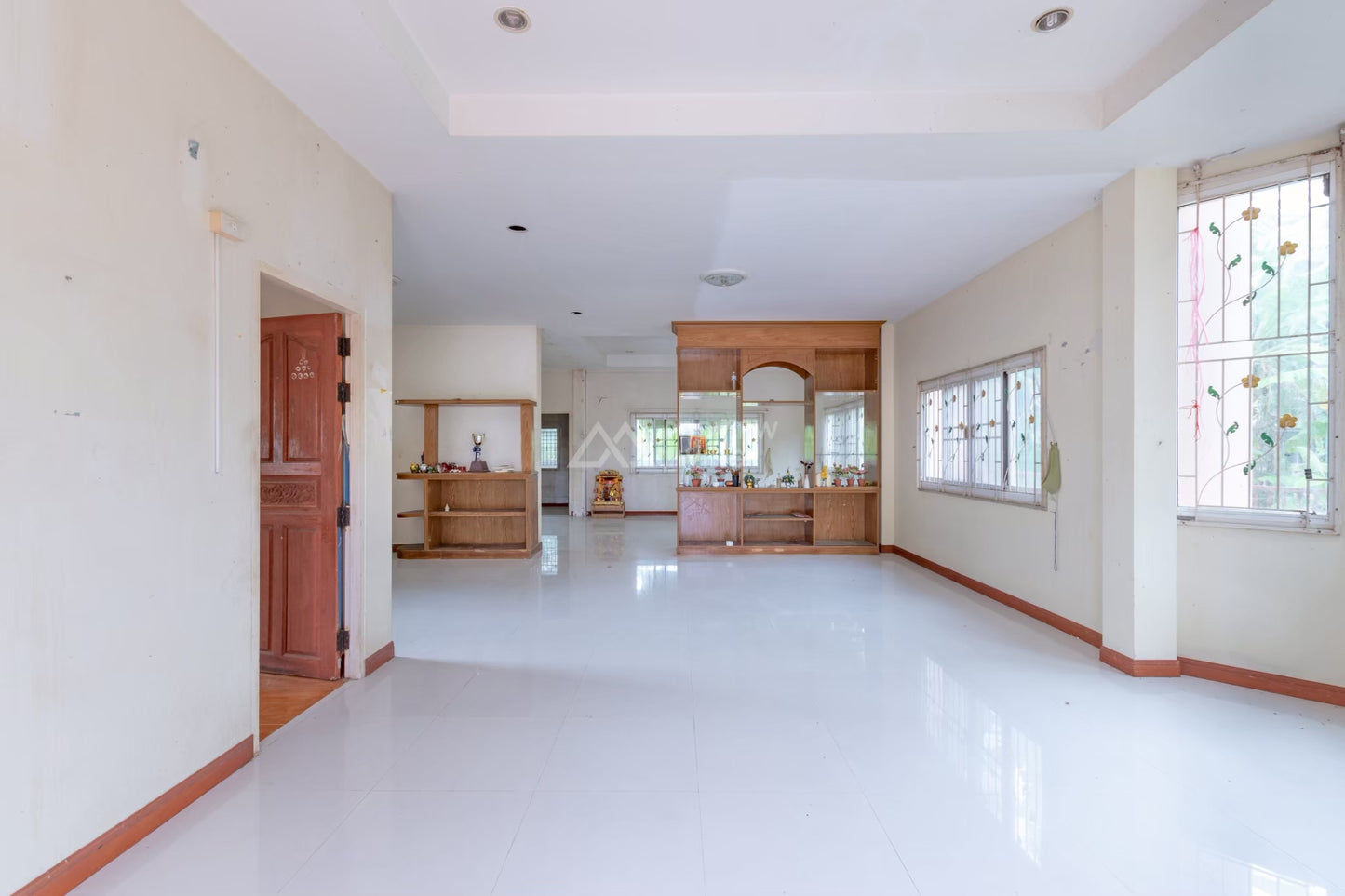 [ขายด่วน] คุ้มที่สุด! บ้านเดี่ยว 2 ชั้น 4 นอน 3 น้ำ บางชุมโถ ใกล้ทั้งเซ็นทรัล และโลตัสสุราษฎร์ธานี พื้นที่กว้างขนาด 116 ตร.ว. หน้ากว้าง 16 ลึก 28