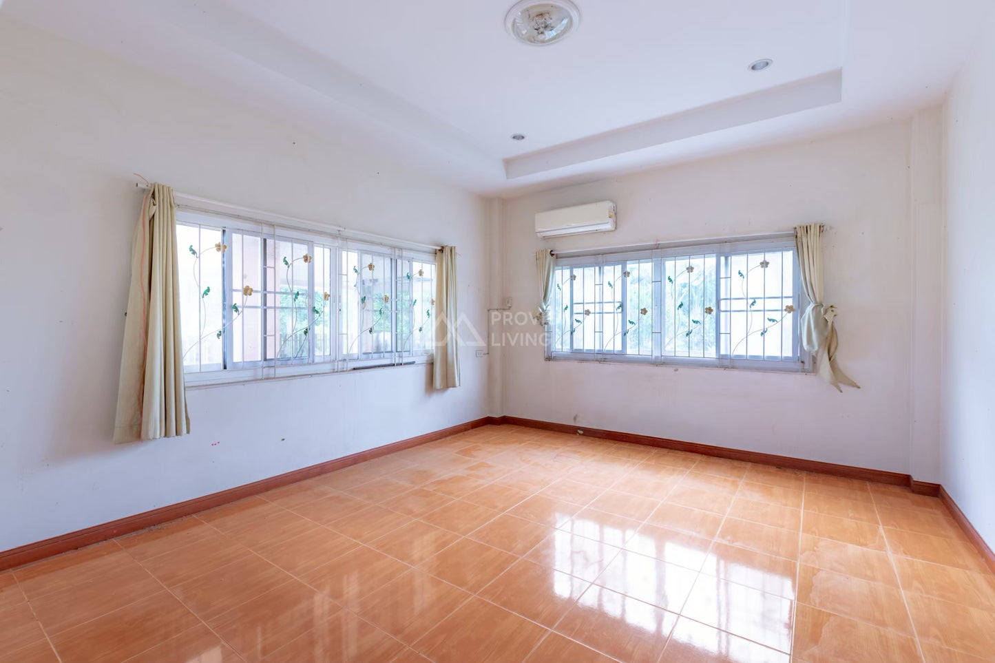 [ขายด่วน] คุ้มที่สุด! บ้านเดี่ยว 2 ชั้น 4 นอน 3 น้ำ บางชุมโถ ใกล้ทั้งเซ็นทรัล และโลตัสสุราษฎร์ธานี พื้นที่กว้างขนาด 116 ตร.ว. หน้ากว้าง 16 ลึก 28