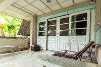 URGENT SALE House in Surat Thani. Rare Location...seamlessly blending comfort and design. Size 114.9 sq wa, 19 m wide frontage, 3 floors, 4 bedrooms, 5 bathrooms, Soi Amphoe 5, near Thepmitrsuksa School and Saha Thai Department Store.