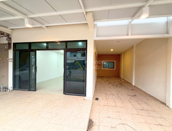 [Urgent Sale] Townhome 45 sq.w. 3 bedrooms, 2 bathrooms, near Toyota Tha Thong Mai, Surat Thani