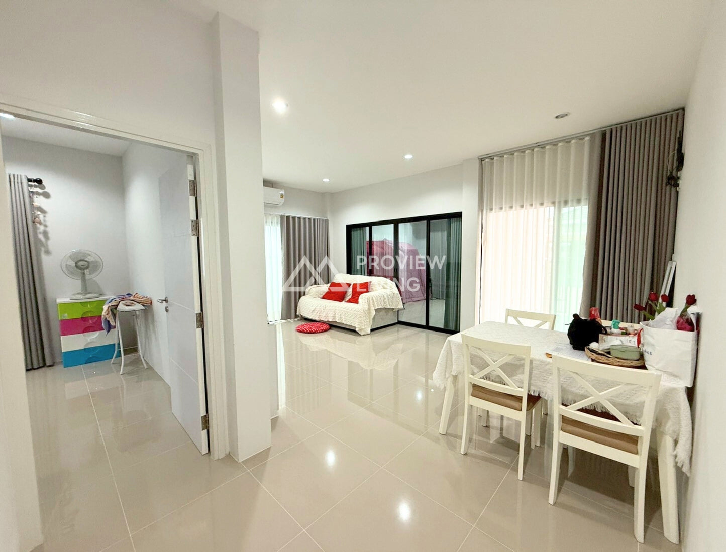 [ขายด่วน] บ้านเดี่ยวหลังใหญ่ 3 ห้องนอน 2 ห้องน้ำ ใกล้เกาะลำพูแถมเฟอร์ครบ พร้อมเข้าอยู่