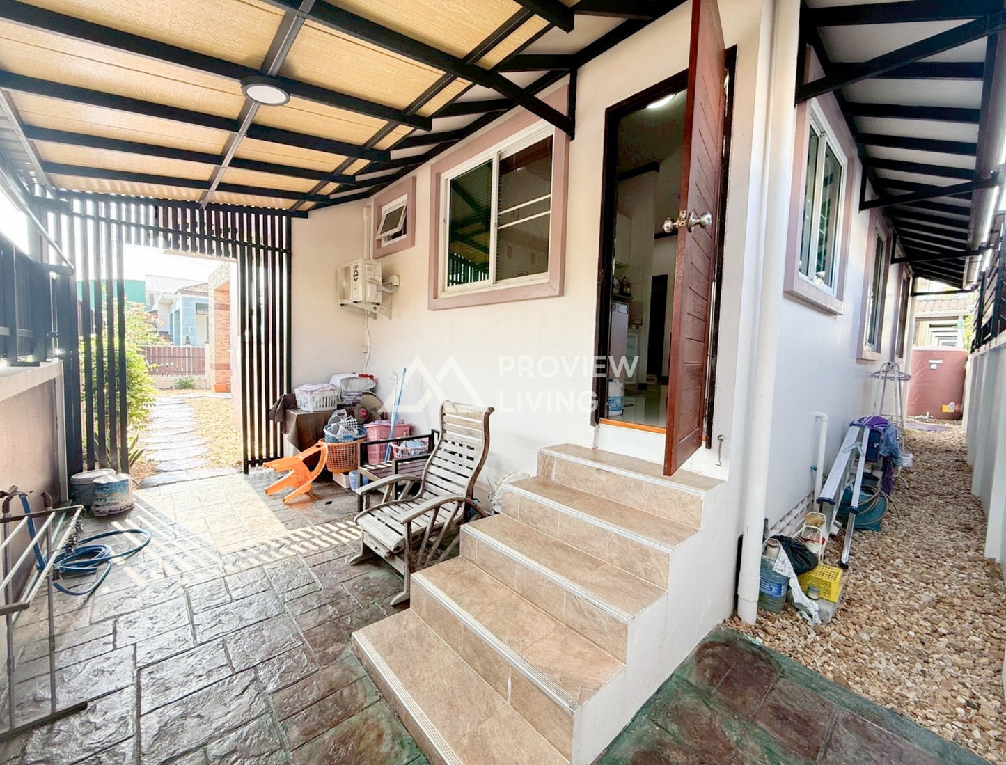 [ขายด่วน] บ้านเดี่ยว ชั้นเดียว หลังใหญ่ 3 ห้องนอน 2 ห้องน้ำ โซนโฉลกรัฐ ใกล้โรงแรม เอส.22 ราคา 5.XX ลบ.