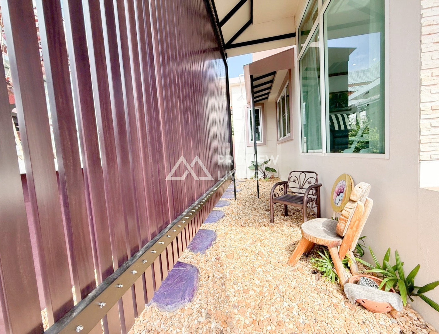 [ขายด่วน] บ้านเดี่ยว ชั้นเดียว หลังใหญ่ 3 ห้องนอน 2 ห้องน้ำ โซนโฉลกรัฐ ใกล้โรงแรม เอส.22 ราคา 5.XX ลบ.