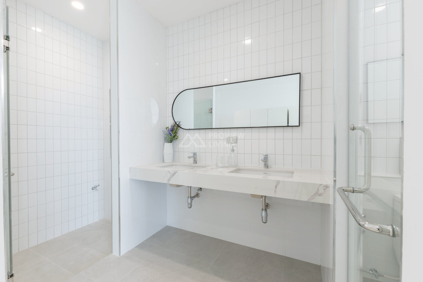 [พร้อมอยู่] บ้านใหม่ สไตล์ Ultra Modern ดีไซน์โดดเด่น ขนาด 62.5 ตร.ว. @ปากน้ำสุราษฎร์ธานี ฟังก์ชัน 4 ห้องนอน 4 ห้องน้ำ 3 ที่จอดรถ เข้าออกได้หลายทาง พร้อมอยู่ทันที!