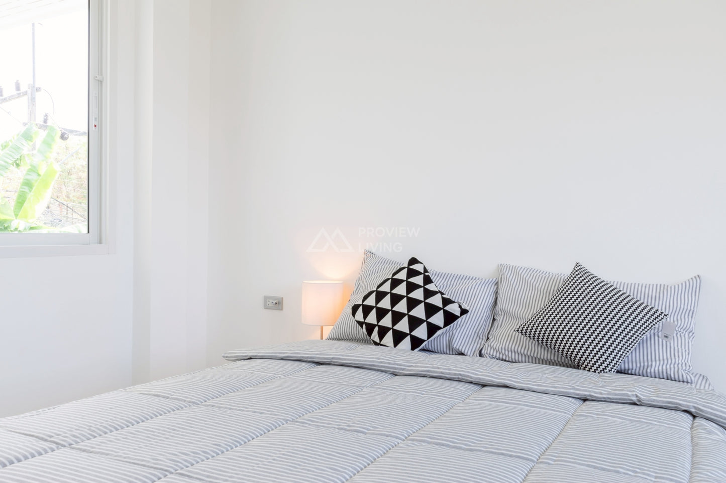 [พร้อมอยู่] บ้านใหม่ สไตล์ Ultra Modern ดีไซน์โดดเด่น ขนาด 62.5 ตร.ว. @ปากน้ำสุราษฎร์ธานี ฟังก์ชัน 4 ห้องนอน 4 ห้องน้ำ 3 ที่จอดรถ เข้าออกได้หลายทาง พร้อมอยู่ทันที!