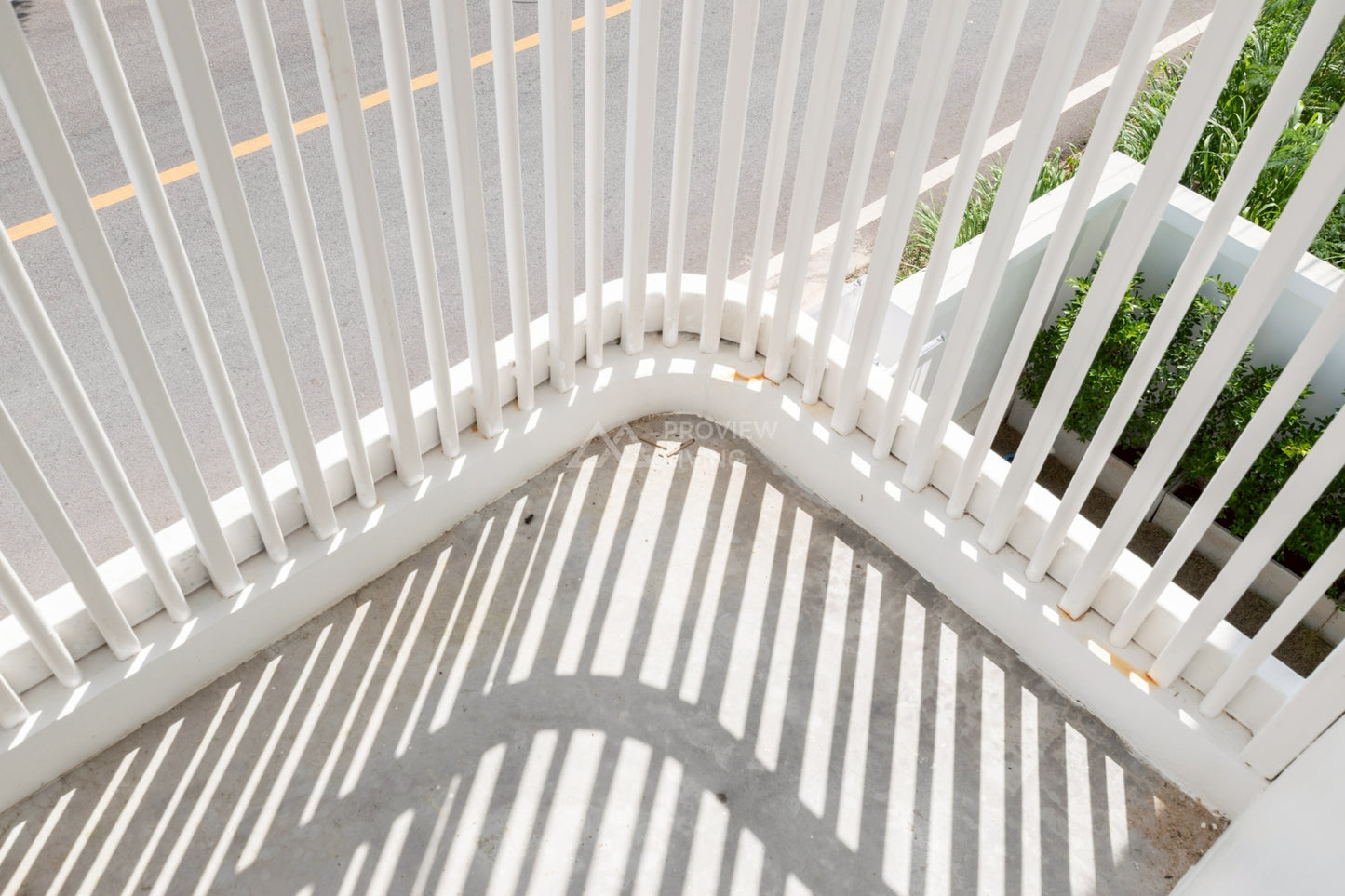 [พร้อมอยู่] บ้านใหม่ สไตล์ Ultra Modern ดีไซน์โดดเด่น ขนาด 62.5 ตร.ว. @ปากน้ำสุราษฎร์ธานี ฟังก์ชัน 4 ห้องนอน 4 ห้องน้ำ 3 ที่จอดรถ เข้าออกได้หลายทาง พร้อมอยู่ทันที!