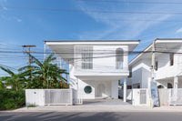 [Ready to move in] New Ultra Modern style house, outstanding design, size 62.5 sq.w., Pak Nam, Surat Thani, featuring 4 bedrooms, 4 bathrooms, 3 parking spaces, multiple access routes. Ready for immediate occupancy!