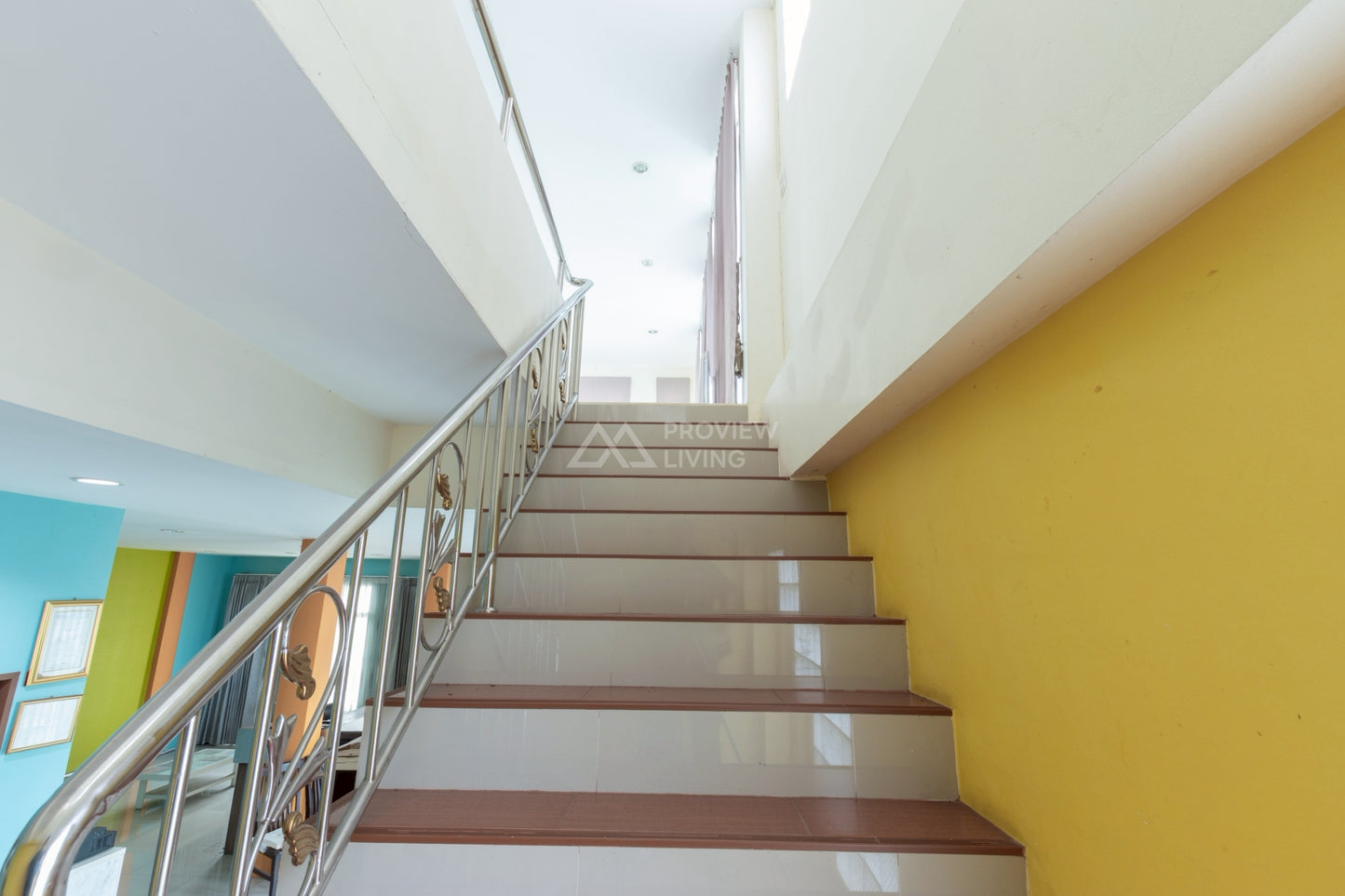 [ขายด่วน] อาคารพาณิชย์ ห้องมุม 2 คูหา 5 ห้องนอน 4 ห้องน้ำ 3 ห้องครัว บิ้วอิน+เฟอร์ครบ ทำเลทองศรีเกษม ใจกลางสุราษฎร์ฯ