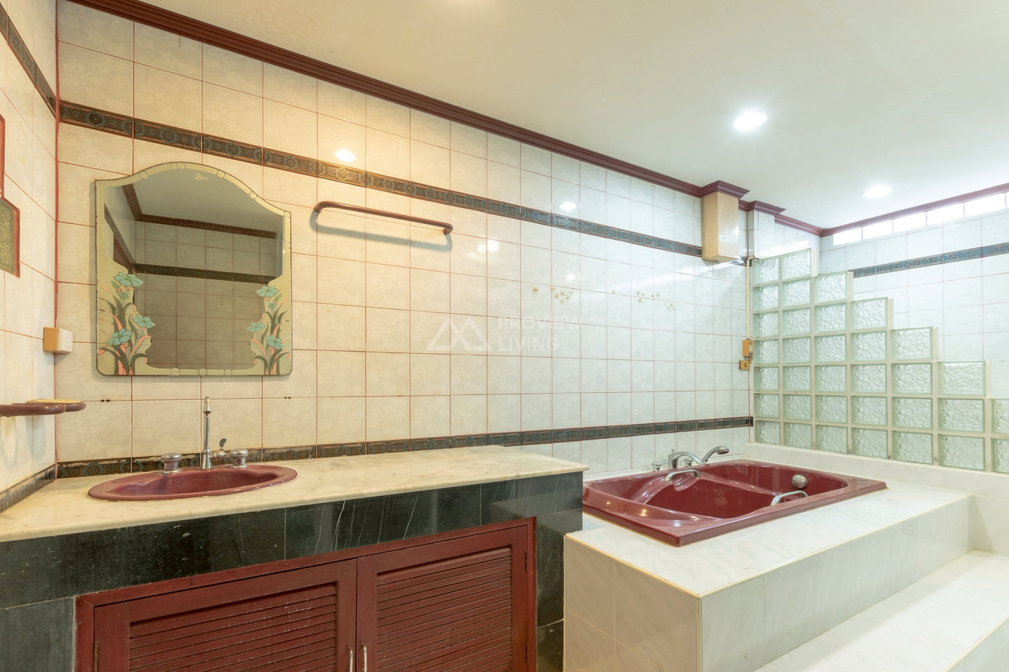 [ขายด่วน] รีบเลย! อาคารพาณิชย์หัวมุมถนนราษฎร์อุทิศ 4 ชั้น พร้อมตู้ทอง+ห้องเซฟ พื้นที่ 192 ตร.ม.