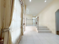 URGENT SALE Detached House, Suratthani, 3 bedrooms, 2 bathrooms, 53.3 sq.w. Sri Urai Village, Amphoe Road, near Vibhavadi Camp, ready to move in, good location, high security, convenient travel.