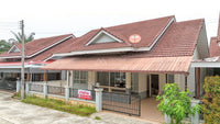 URGENT SALE Detached House, Suratthani, 3 bedrooms, 2 bathrooms, 53.3 sq.w. Sri Urai Village, Amphoe Road, near Vibhavadi Camp, ready to move in, good location, high security, convenient travel.