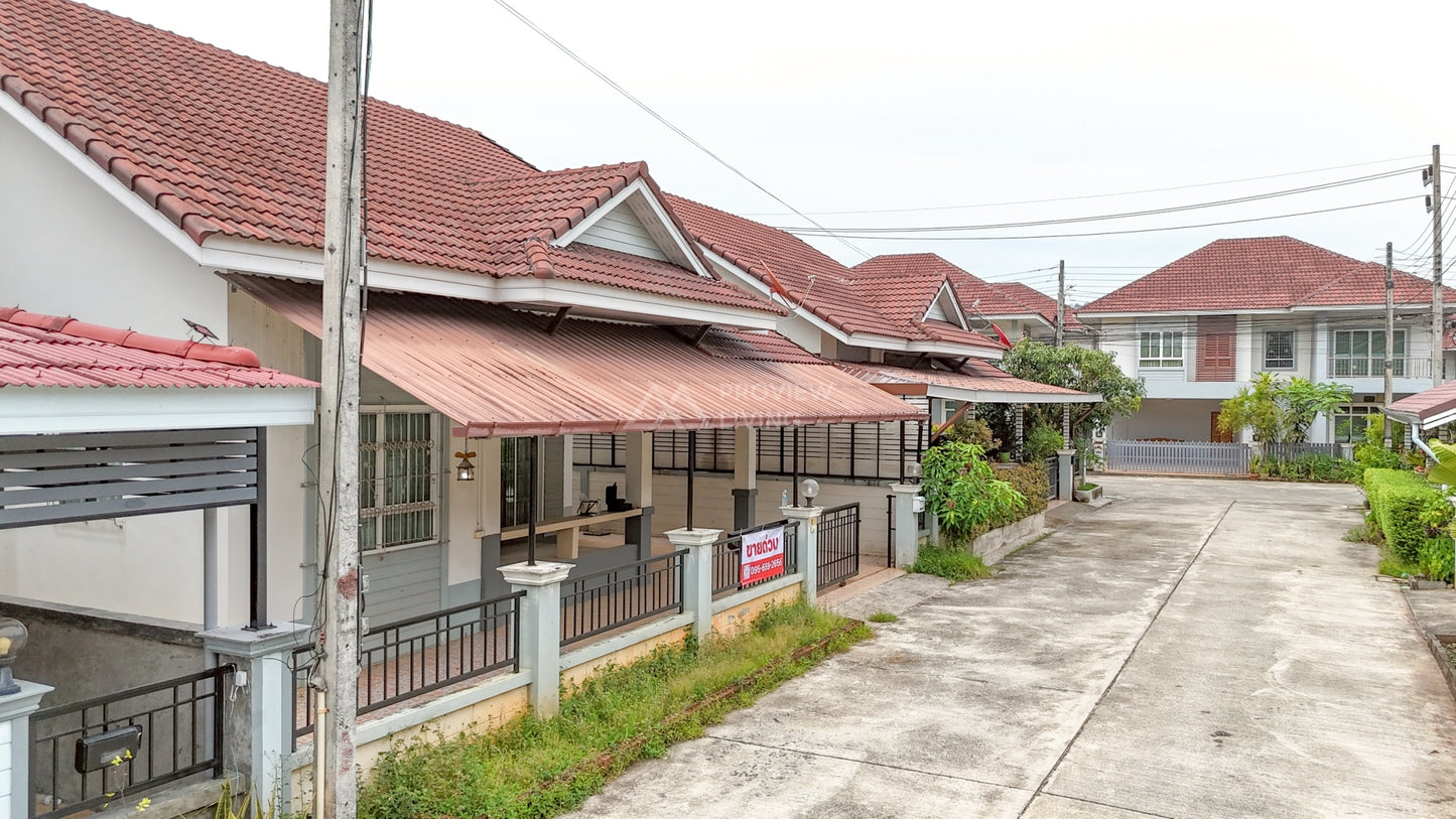 [ขายด่วน] บ้านเดี่ยว 3 ห้องนอน 2 ห้องน้ำ 53.3 ตร.ว. หมู่บ้านศรีอุไร ถนนอำเภอ ใกล้ค่ายวิภาวดี พร้อมอยู่ ทำเลดี ความปลอดภัยสูง เดินทางสะดวก