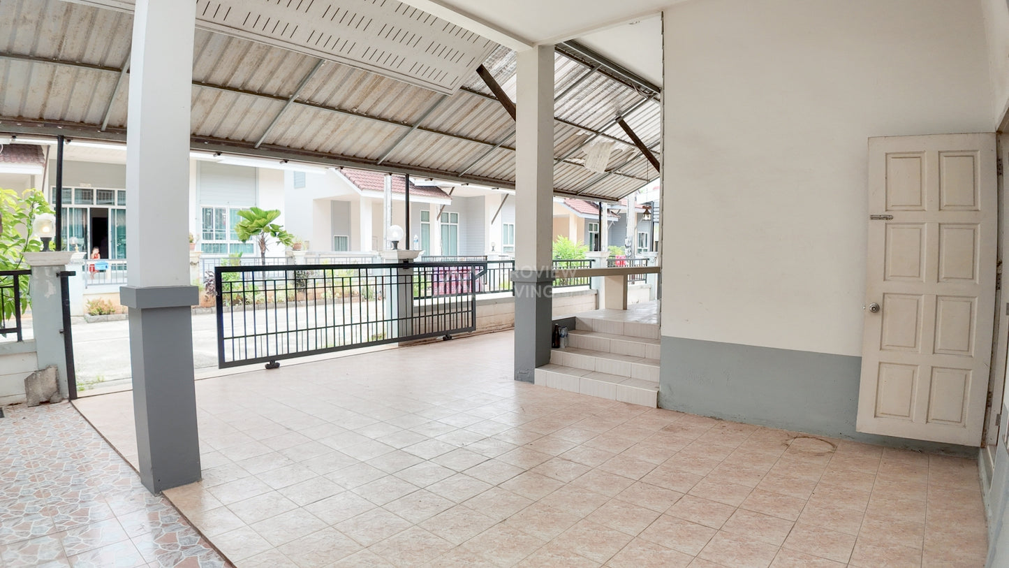 [ขายด่วน] บ้านเดี่ยว 3 ห้องนอน 2 ห้องน้ำ 53.3 ตร.ว. หมู่บ้านศรีอุไร ถนนอำเภอ ใกล้ค่ายวิภาวดี พร้อมอยู่ ทำเลดี ความปลอดภัยสูง เดินทางสะดวก