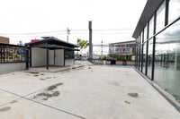 Urgent Sale: Showroom + Office + Warehouse with cargo lift, over 3,500 sq.m. usable area, Srivichai Road, near Surat Hospital.