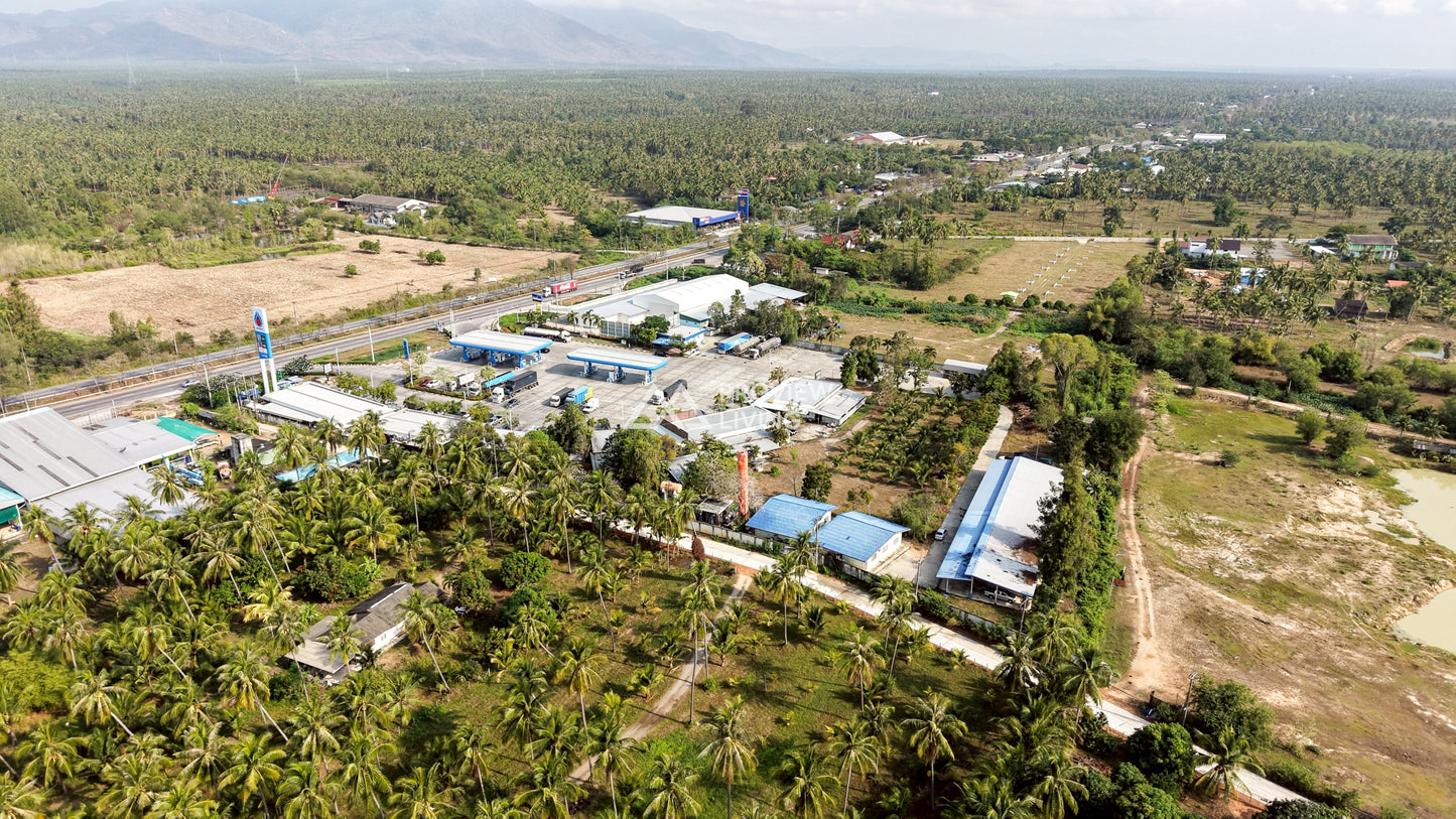 ขายปั๊มน้ำมัน ปตท. ทับสะแก 15 ไร่ ติดถนนเพชรเกษม Super Hub รายได้หลักล้านต่อเดือน