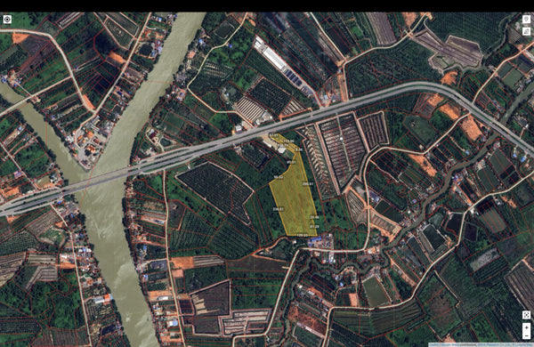 Vacant land for sale in Surat Thani, near Blue & White Distribution Center, Surat Thani. 28 rai, 3 ngan, 92.5 sq. wah.