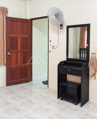For urgent sale: Dormitory in Suratthani, Special Soi, Prince of Songkla University. Fully rented all year. Size 21.9 sq. wah, 7 bedrooms with en-suite bathrooms in every room. There is a hall on the ground floor for opening a shop. 8 bathrooms.