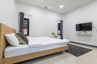 [For Sale - Ready to Move In] Luxury Pool Villa in the Heart of Surat Thani, 3 Bedrooms, 3 Bathrooms, with Private Pool