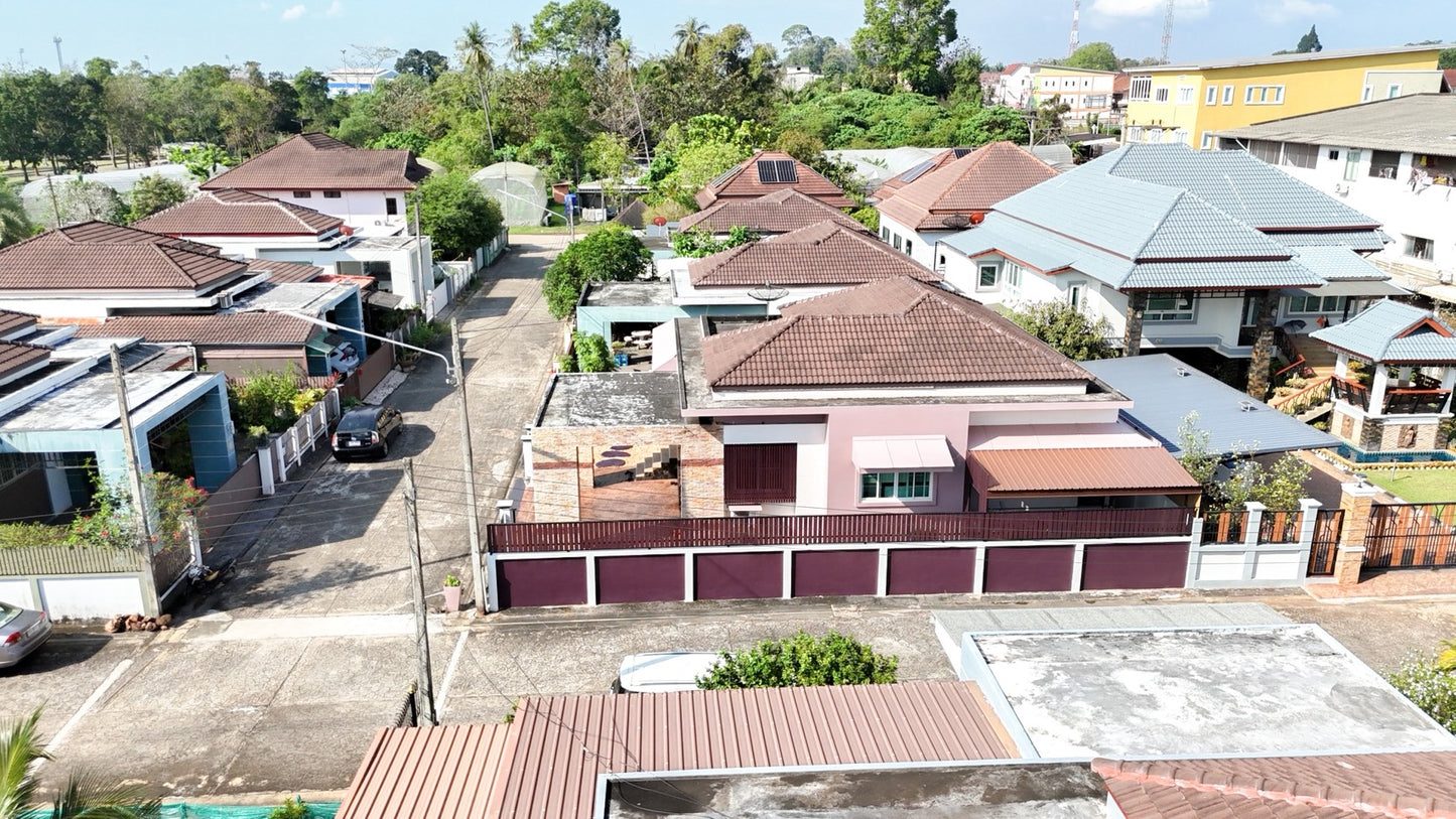 [ขายด่วน] บ้านเดี่ยว ชั้นเดียว หลังใหญ่ 3 ห้องนอน 2 ห้องน้ำ โซนโฉลกรัฐ ใกล้โรงแรม เอส.22 ราคา 5.XX ลบ.