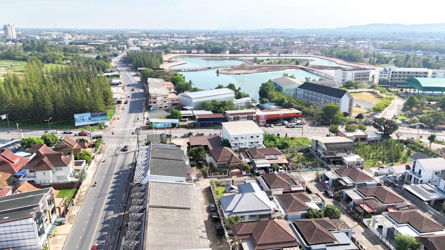 [ขายด่วน] บ้านเดี่ยว ชั้นเดียว หลังใหญ่ 3 ห้องนอน 2 ห้องน้ำ โซนโฉลกรัฐ ใกล้โรงแรม เอส.22 ราคา 5.XX ลบ.