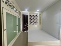 Urgent sale: Two-story detached house, Siraphat Private Thung Gong. 3 bedrooms, 2 bathrooms. Near Bangkok Hospital, Central Plaza, and Surat Thani Hospital.
