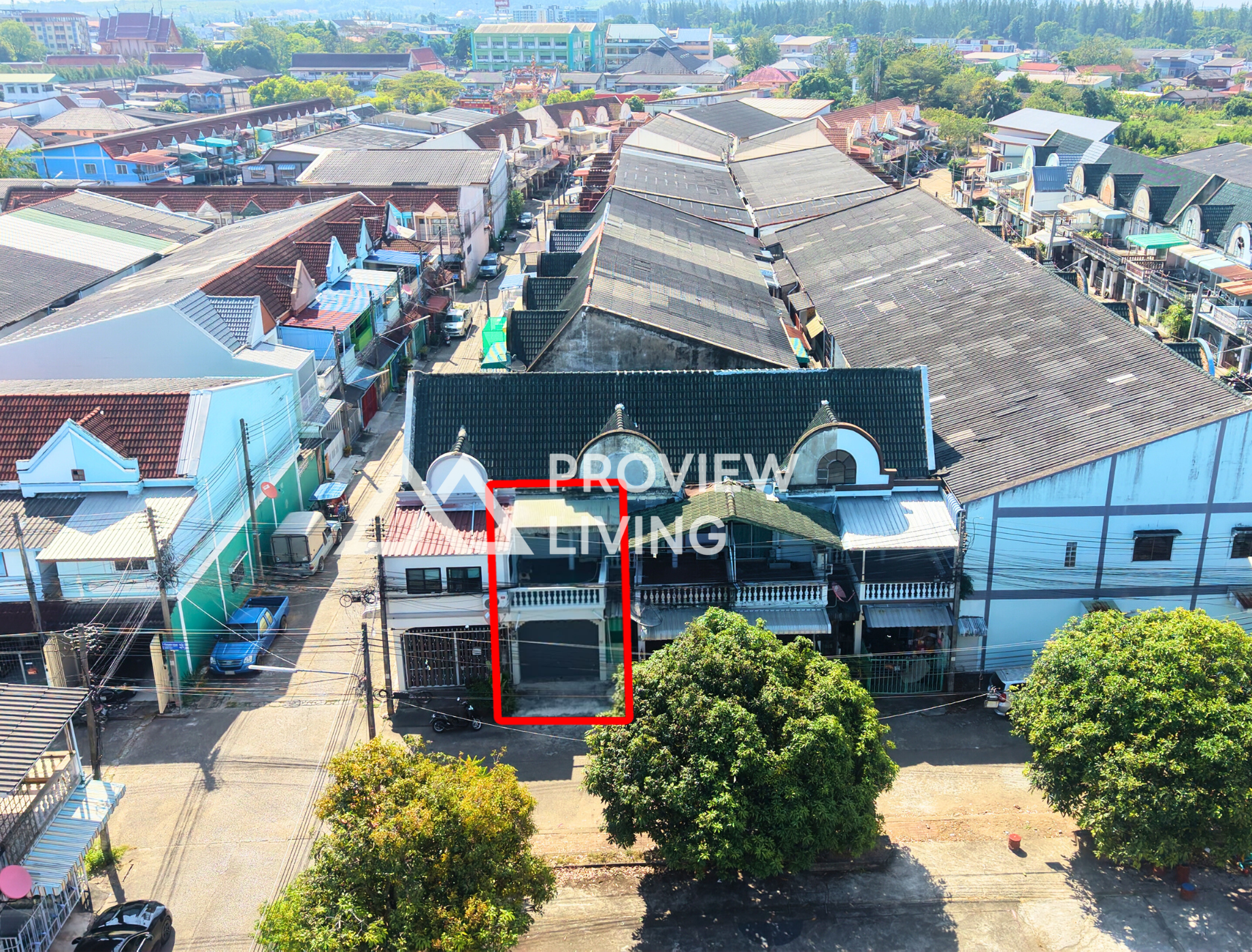 26-000058 ทาว์นโฮม 2 ชั้น  รีโนเวทใหม่ ใกล้โรงแรมเพลินเพชร 16  ตร.วา  1 นอน  2 น้ำ  2 รับแขก  1 จอดรถ หมู่บ้านวังเพชร ซ.2/4   ต.ตลาด  @เมืองสุราษฎร์ธานี