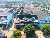 26-000058 ทาว์นโฮม 2 ชั้น  รีโนเวทใหม่ ใกล้โรงแรมเพลินเพชร 16  ตร.วา  1 นอน  2 น้ำ  2 รับแขก  1 จอดรถ หมู่บ้านวังเพชร ซ.2/4   ต.ตลาด  @เมืองสุราษฎร์ธานี