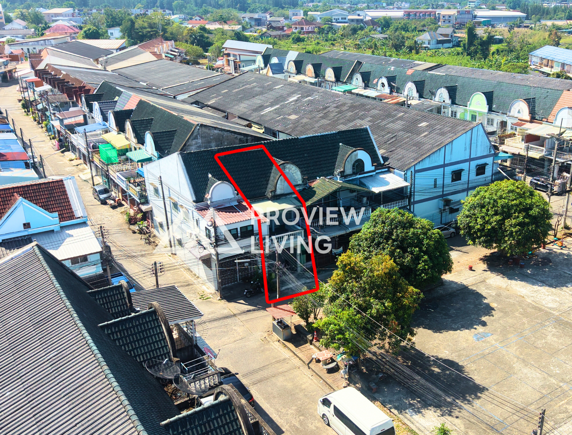 26-000058 ทาว์นโฮม 2 ชั้น  รีโนเวทใหม่ ใกล้โรงแรมเพลินเพชร 16  ตร.วา  1 นอน  2 น้ำ  2 รับแขก  1 จอดรถ หมู่บ้านวังเพชร ซ.2/4   ต.ตลาด  @เมืองสุราษฎร์ธานี