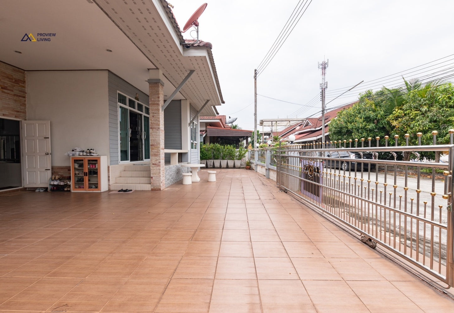 [Sold Out] บ้านเดี่ยว 3 ห้องนอน 2 ห้องน้ำ บ้านมือสองสภาพมือหนึ่ง สไตล์ Tropical @ถนนอำเภอ สุราษฎร์ธานี